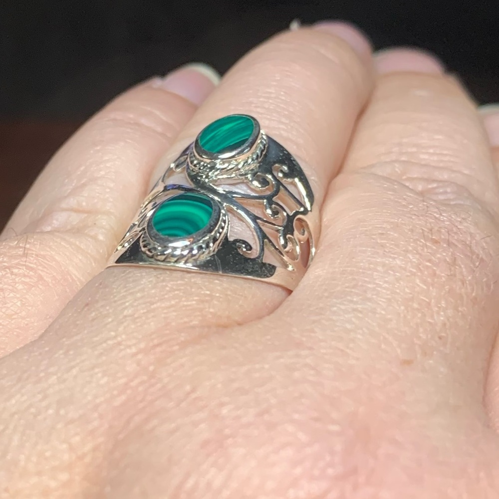 Solid Sterling Filigree Malachite Ring - image 2